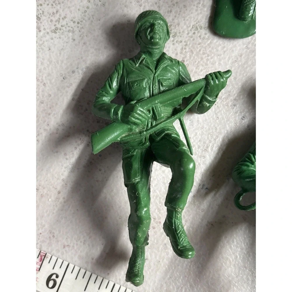 Vintage Green Plastic Toy Soldiers‎ Set Of 11 Army Figures 5